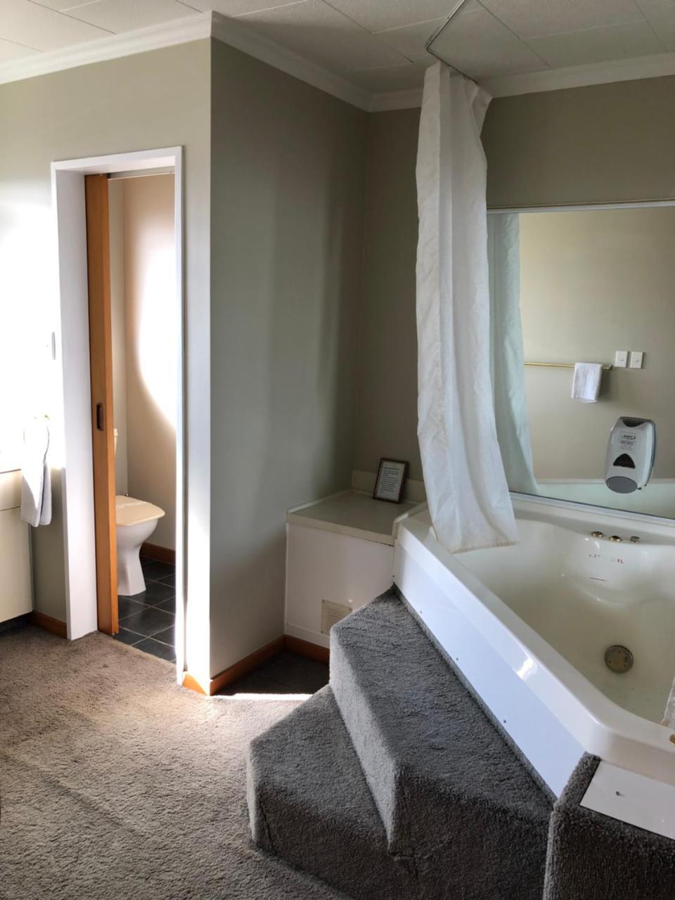 Lilybrook Motel Рангіора Екстер'єр фото